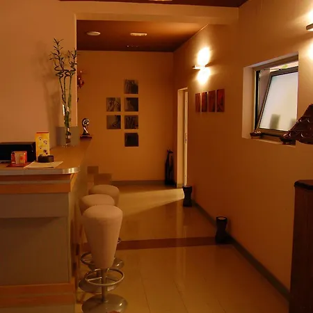 דירה Iwa Centar & Wellness