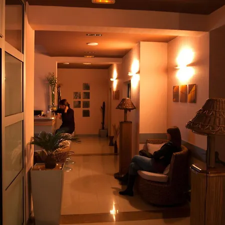 Iwa Centar & Wellness *