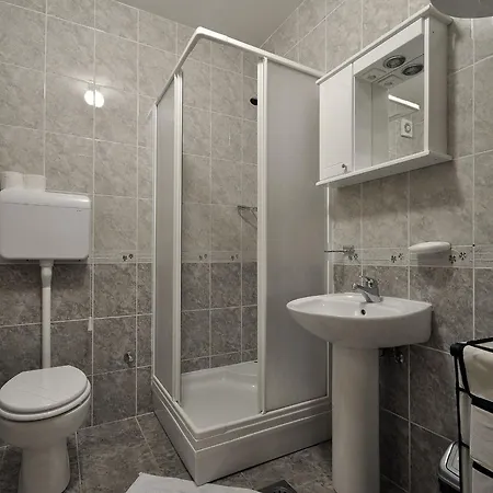 Iwa Centar & Wellness דירה Vrnjačka Banja