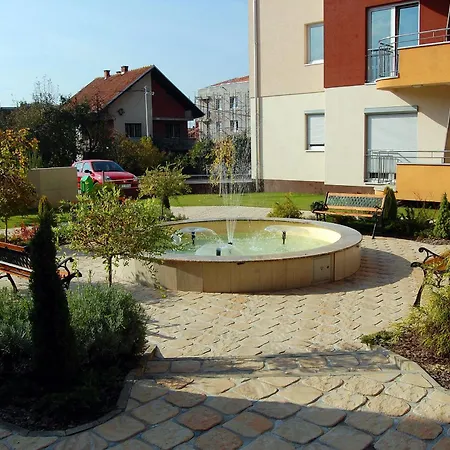 アパート Iwa Centar & Wellness *