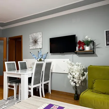 アパート Iwa Centar & Wellness