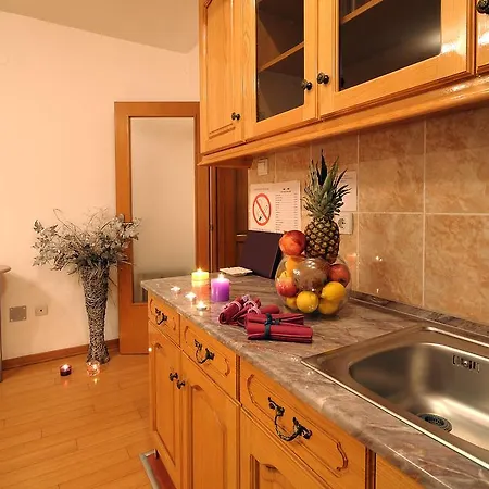 דירה Iwa Centar & Wellness *